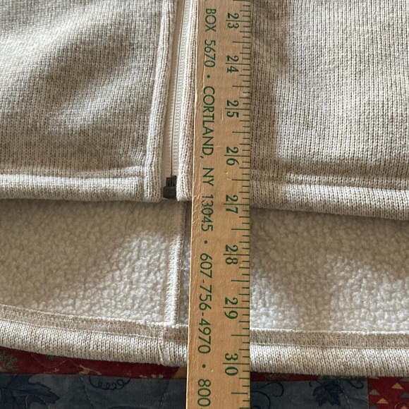 LL Bean Women's Fleece Vest Sailcloth Full Zip  XL REG tan 4 pockets layer - Picture 5 of 10